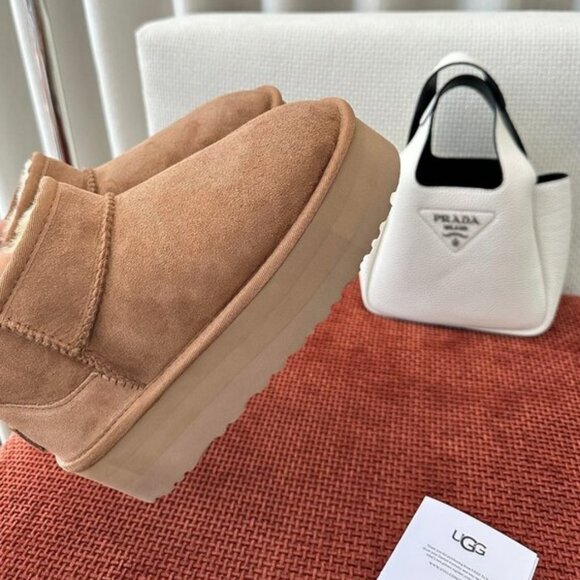 UGG Classic Ultra Mini Boots - Picture 6 of 9